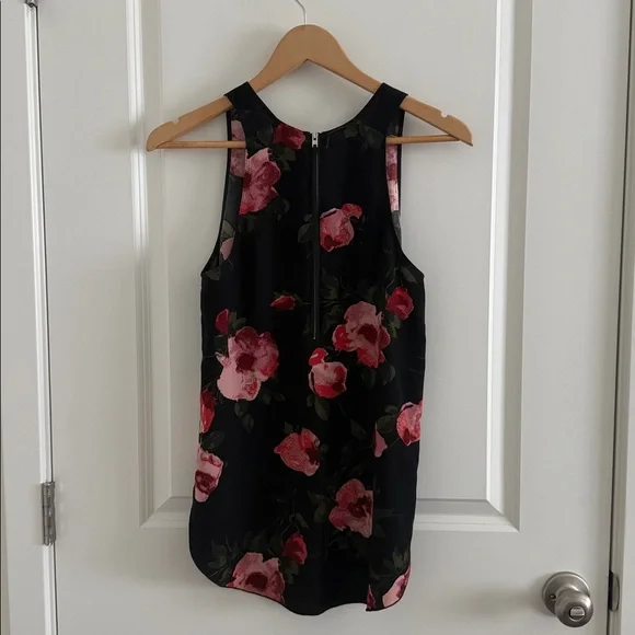 Aritzia Wilfred Sevres Blouse - Black / Floral (S) - Picture 2 of 7